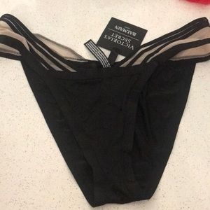 Nwt vs balmain panty